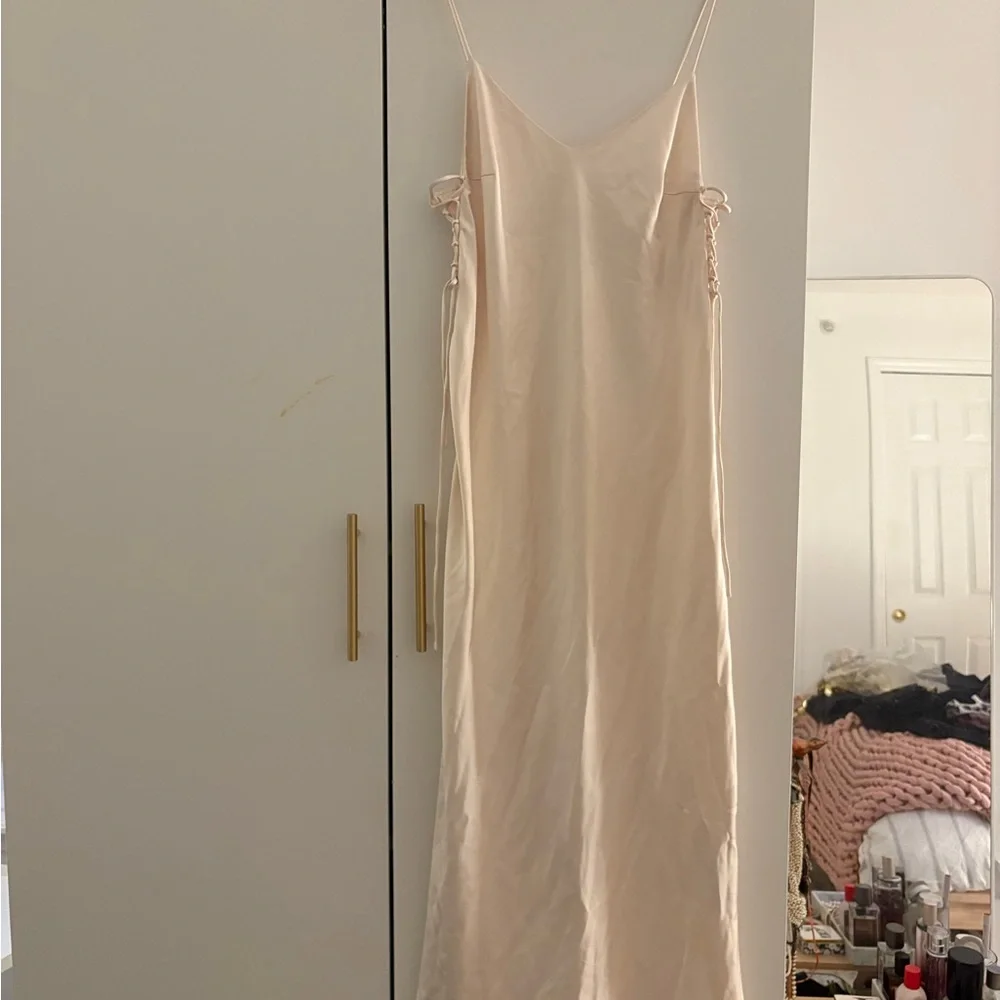 NEW NWT Zara Cream Slip Dress - Picture 3 of 7